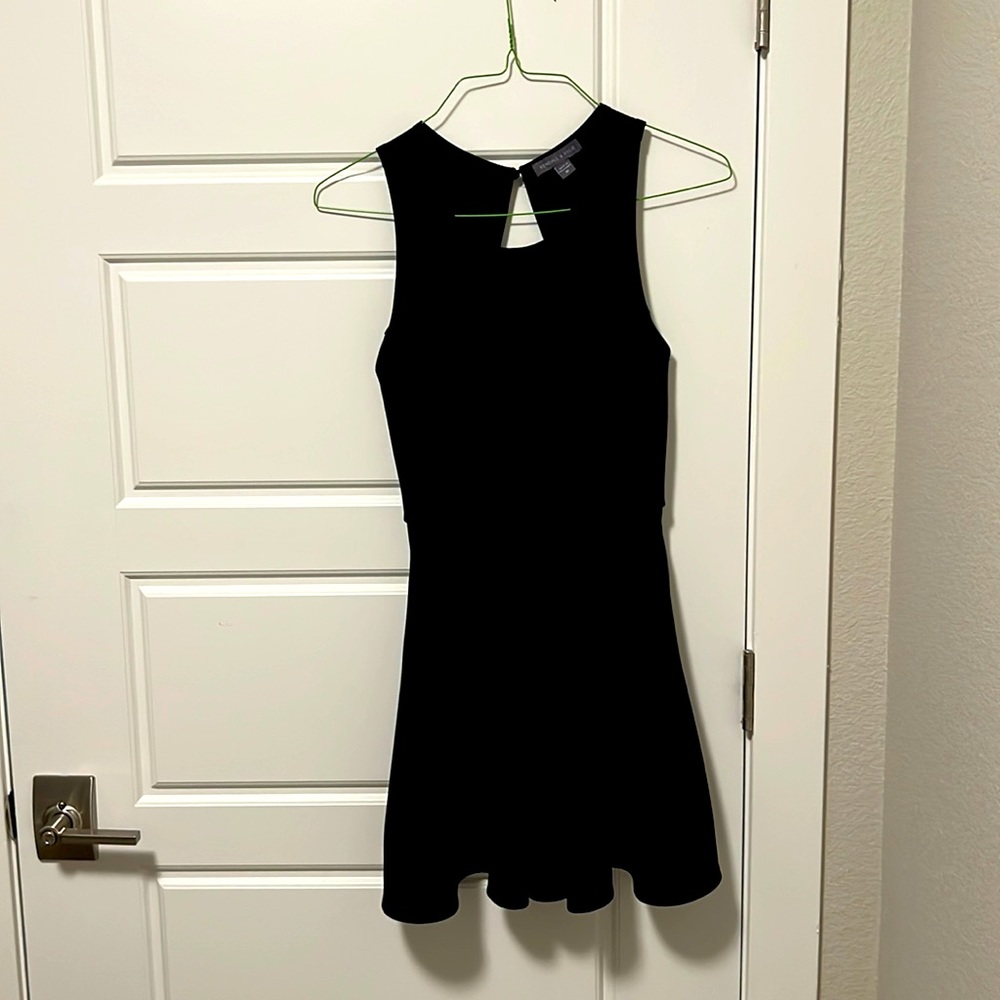 Kendall & Kyle Navy Trumpet dress